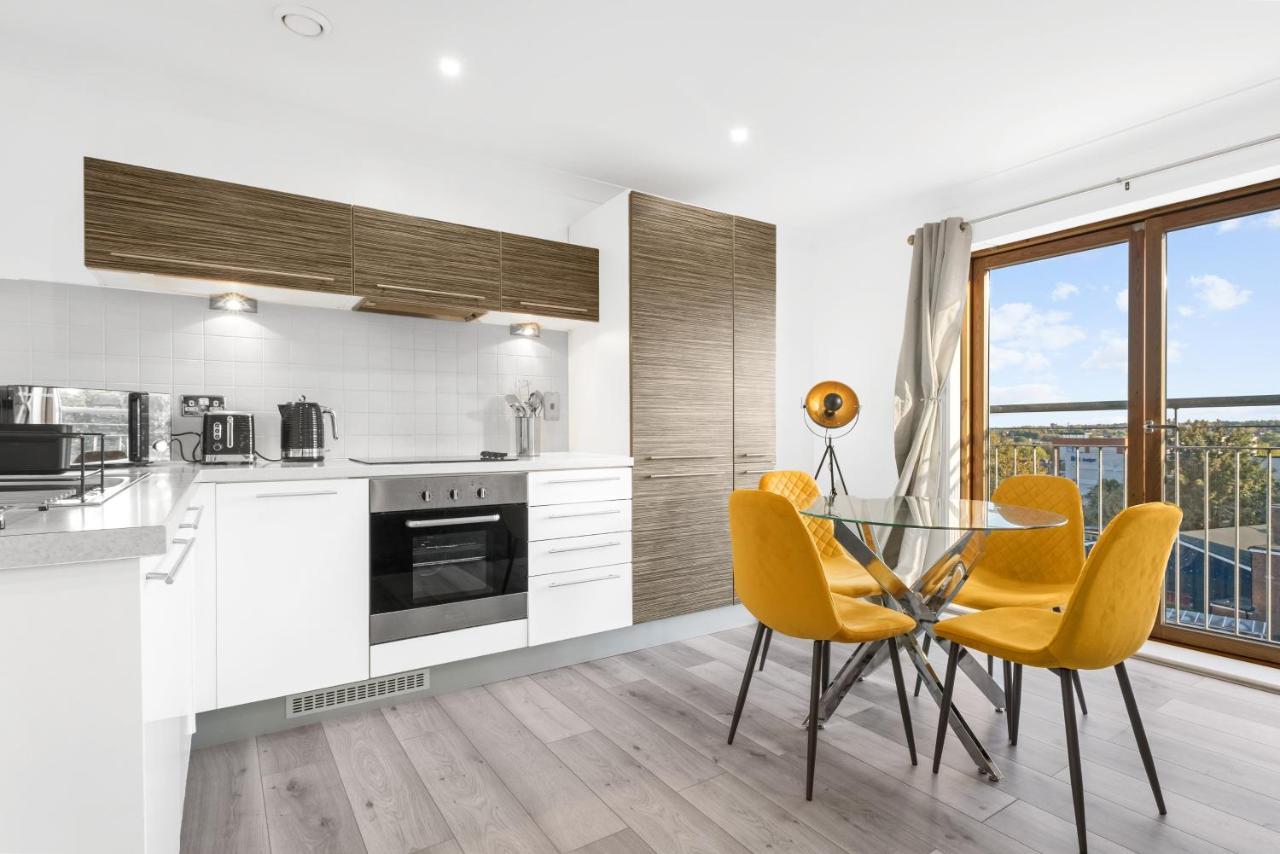 Ebra Stays - Luxury 2 Bedroom Apartment - Birmingham Exterior photo